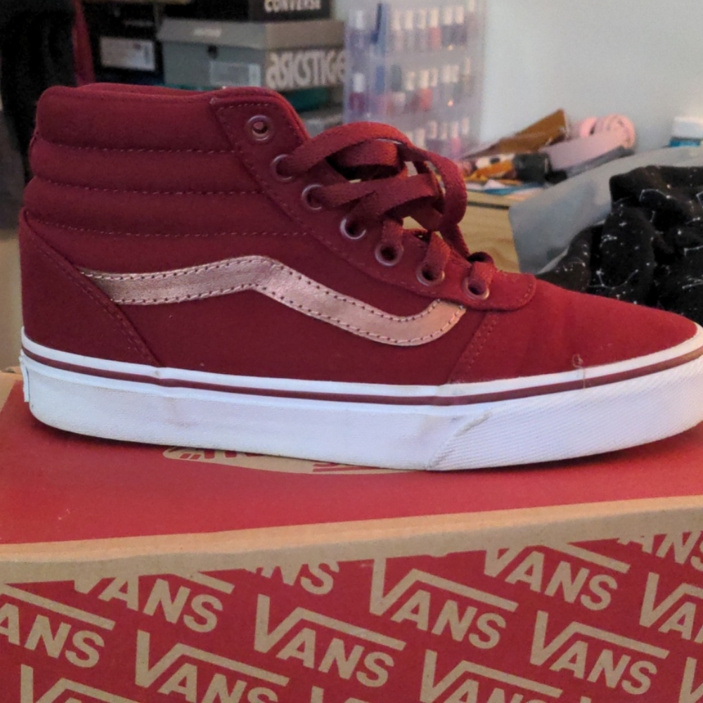 High-top women's Vans